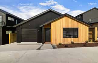150 Howden Drive, Jacks Point
