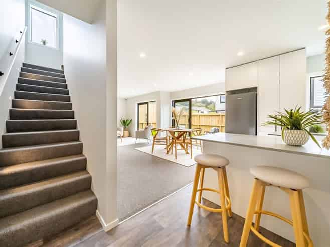 42b Moeraki Road, Maoribank