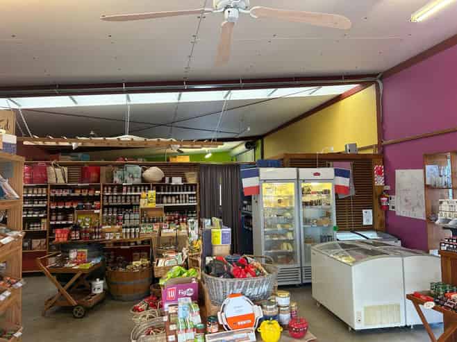 Rare Find in South Hamilton’s Riverlea
