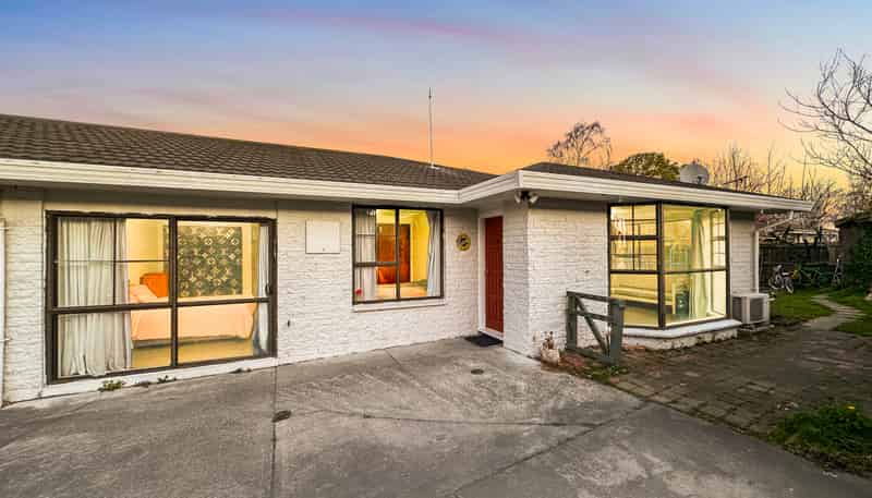 2/37 Karnak Crescent, Russley
