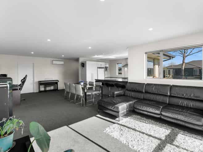 21 Kittyhawk Avenue, Wigram