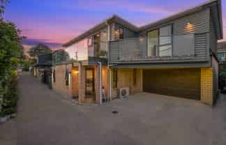 46 Commissariat Road, Mount Wellington