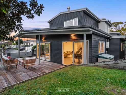 1 Ripon Crescent, Meadowbank