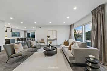 1 Ripon Crescent, Meadowbank