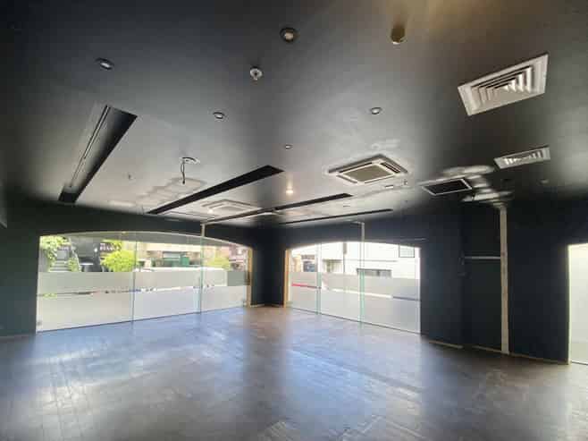 Laneway Retail Position