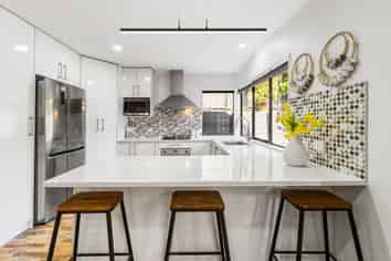 53 Mt Lebanon Crescent, The Gardens