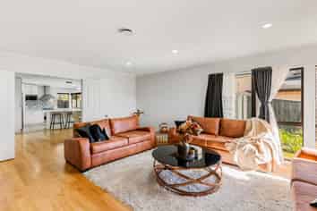 53 Mt Lebanon Crescent, The Gardens