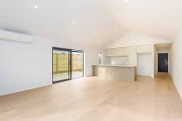 27 Ruia Crescent, Cambridge