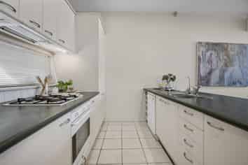 5P Cleveland Road, Parnell