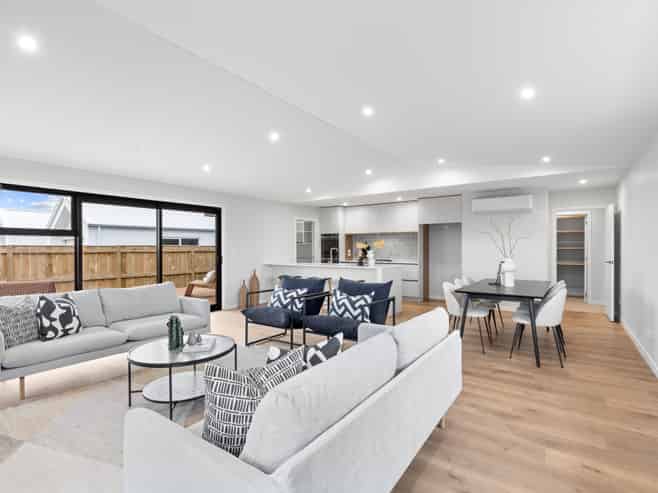 1 Corfu Crescent, Fitzherbert