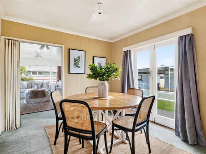 8 Keats Avenue, Onekawa