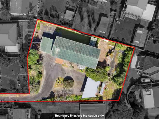 13 Chatsworth Crescent, Pakuranga Heights