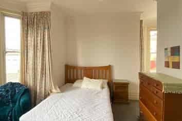 Room 3/11 Cargill Street, Dunedin Central