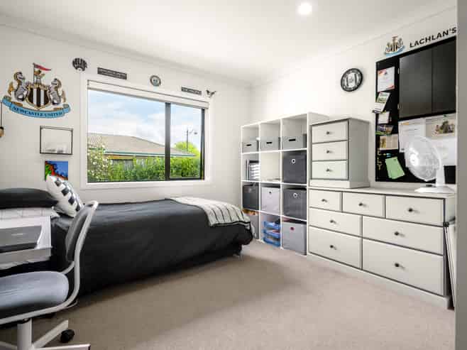 1 Whitford Place, Rototuna