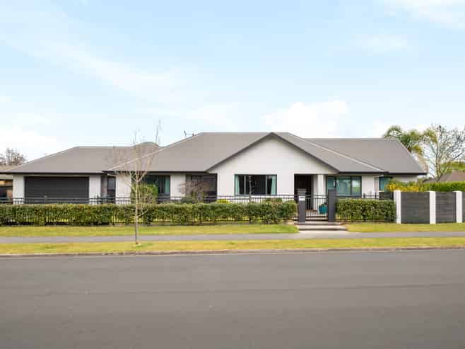 1 Whitford Place, Rototuna