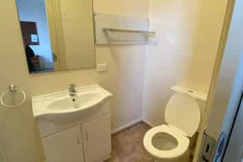 Room 5/11 Cargill Street, Dunedin Central