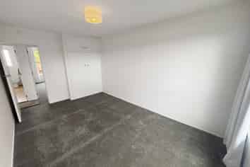 2/145b Clarence Street, Riccarton