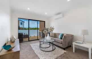 4/25 Griffen Park Road, Mount Roskill
