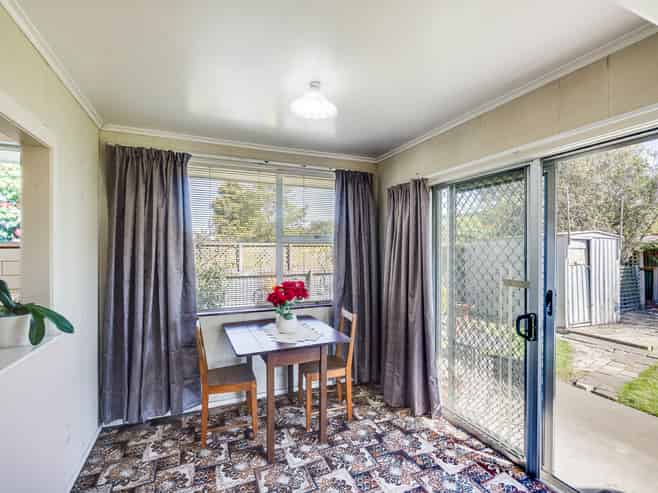 2/80 Clarence Cox Crescent, Pirimai