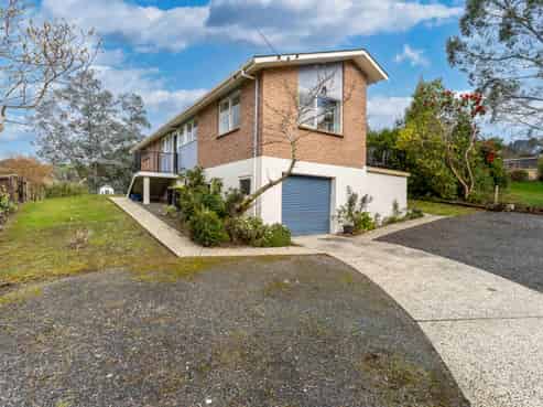 7 Tewsley Street, Sawyers Bay
