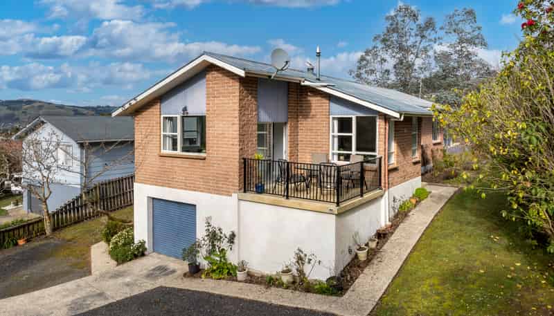 7 Tewsley Street, Sawyers Bay
