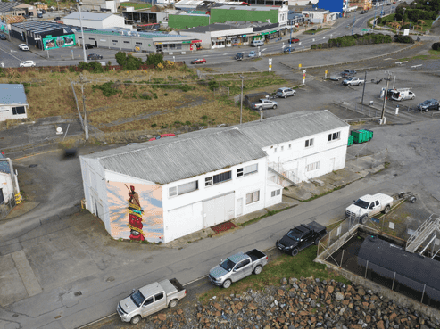 12 Foreshore Road, Bluff