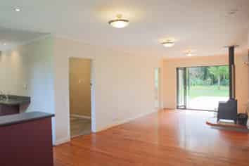 26 Watt Road, Otatara