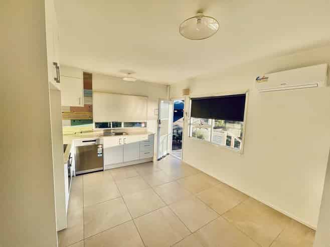 1/36 Sunset Road, Unsworth Heights