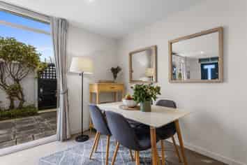 1/142 Rugby Street, Merivale