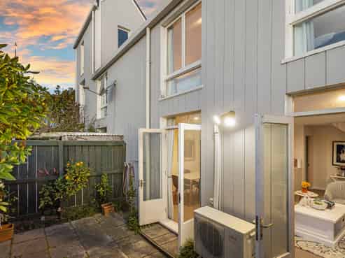 1/142 Rugby Street, Merivale