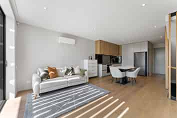 7/35 Mainston Road, Remuera