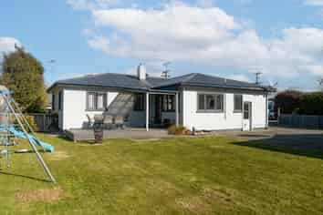 46 Albert Street, Winton