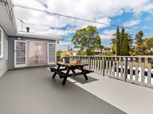 31 Tomo Street, New Lynn