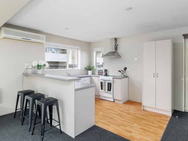 2/523 St Asaph Street, Phillipstown
