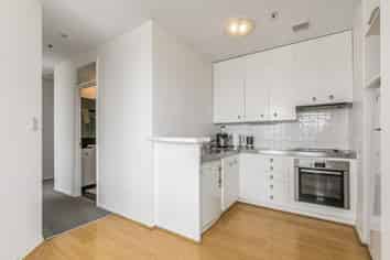 2D/15 Augustus Terrace, Parnell