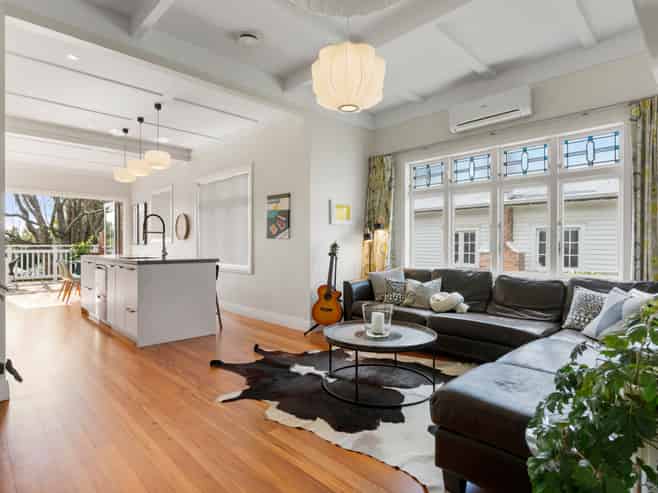 8 Fifth Avenue, Mount Albert