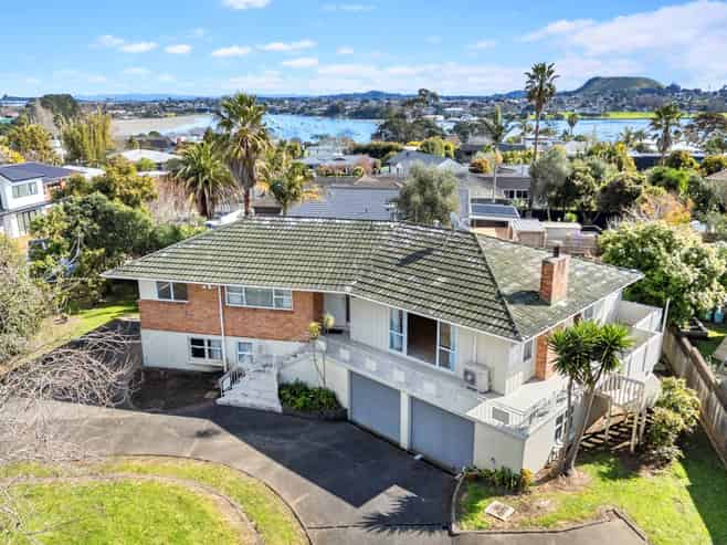 5 The Anchorage, Sunnyhills