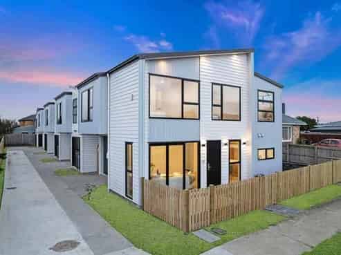 9B Watson Place, Papatoetoe
