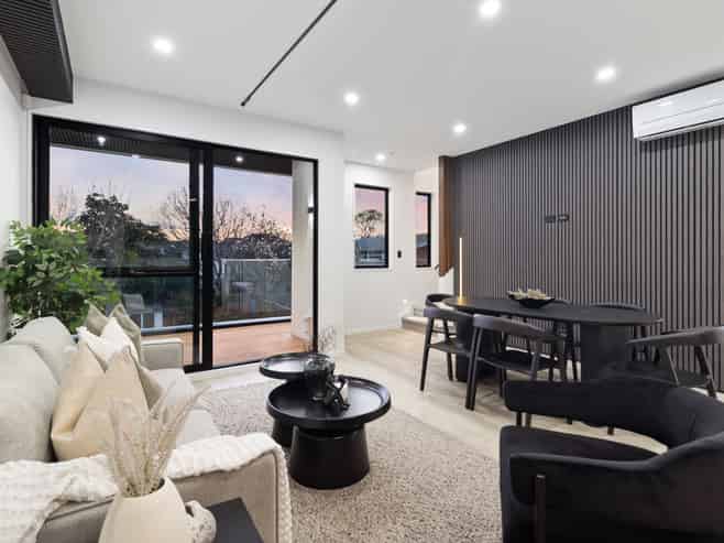 69 Green Lane East, Remuera
