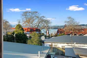 7/10 Ridge Road, Howick