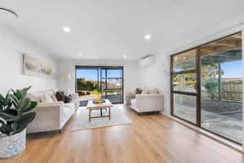 7/10 Ridge Road, Howick