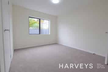 B/12 Pleasant Road, Glen Eden