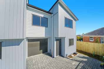 11 Healy Road, Manurewa