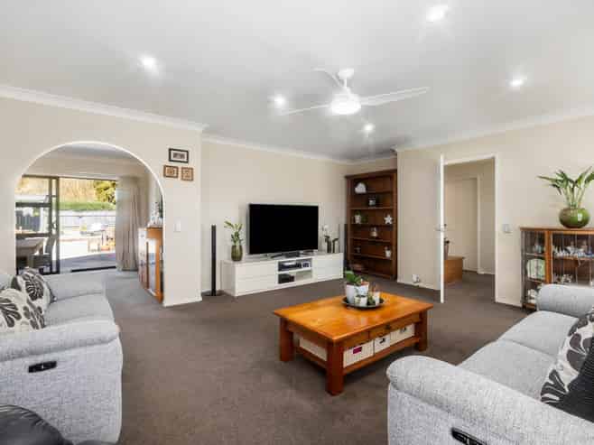 19 Vivian Wilson Drive, Eastern Beach