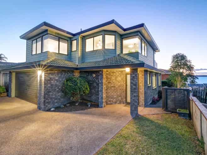 1038a Whangaparaoa Road, Tindalls Beach
