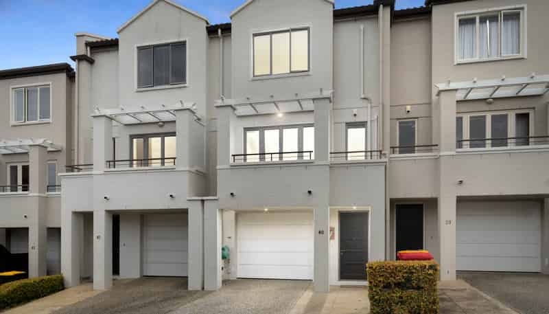 40 Genoa Way, Albany