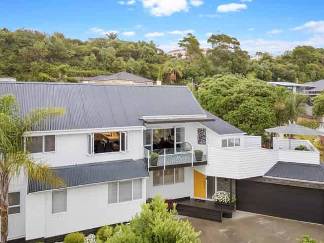 49A The Esplanade, Eastern Beach