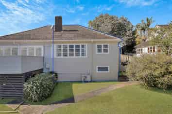 20A Hadfield Avenue, Waterview