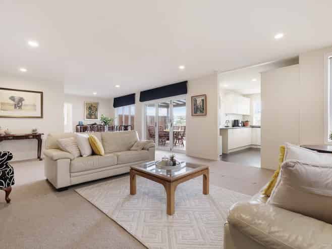19 Newhaven Terrace, Mairangi Bay
