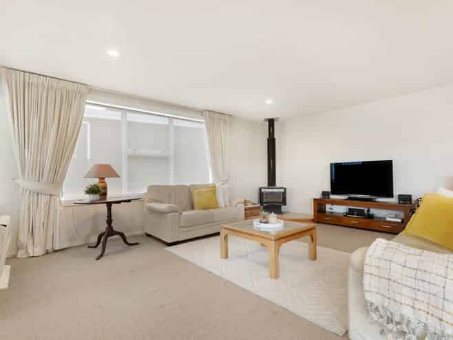 19 Newhaven Terrace, Mairangi Bay